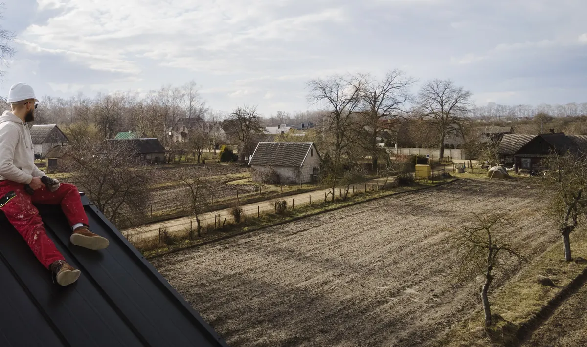 Dachfläche mit Blick ins Umfeld